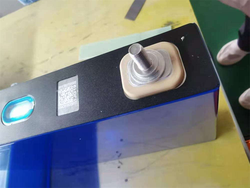 3.2V 100AH LiFePO4 Prismatic Battery