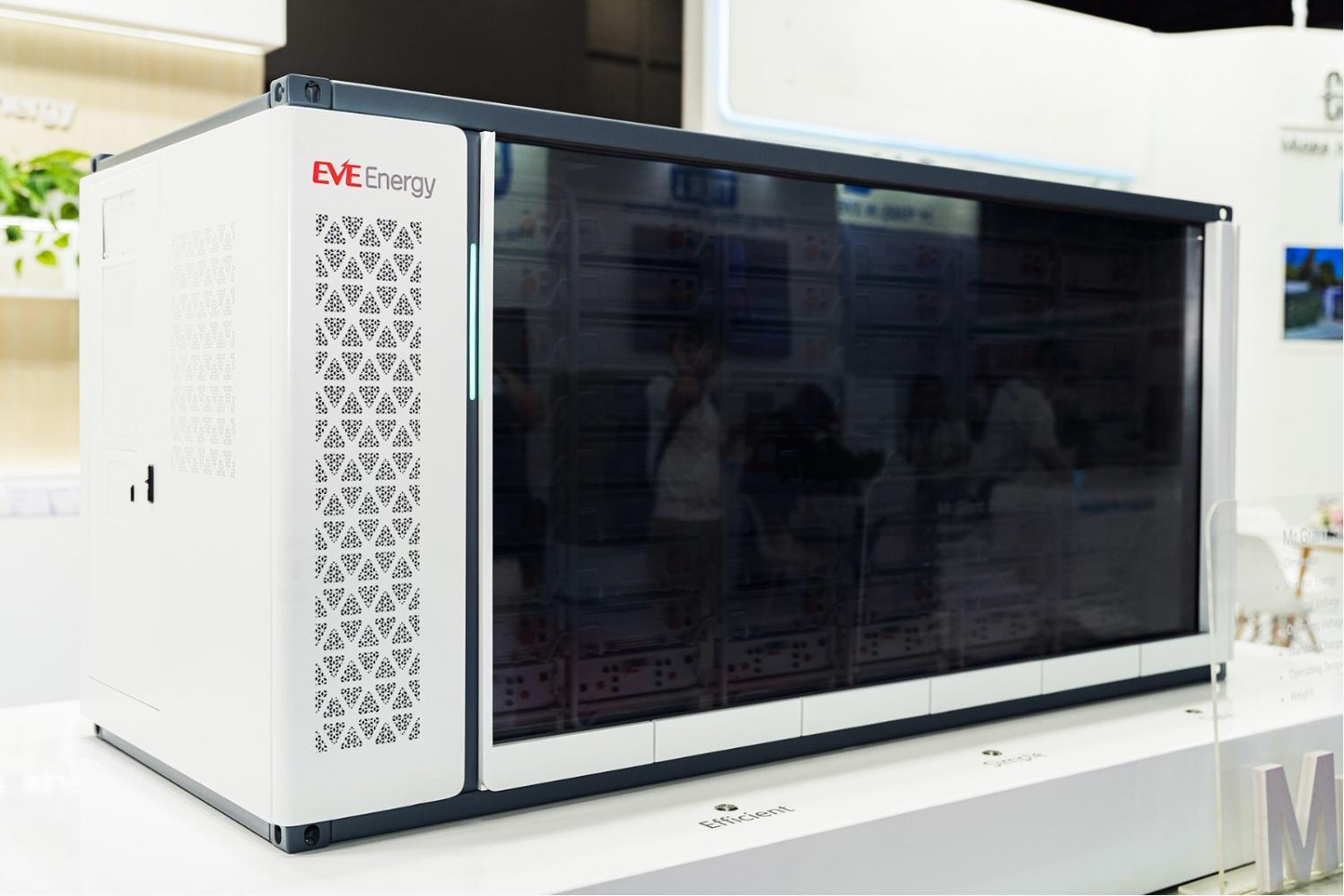 EVE Energy Shines at Solartech Indonesia 2025，Powering the Nation's Energy Transition with Integrated Energy Storage Solutions