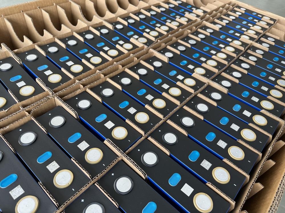 How to Safely Store Lithium Batteries for Maximum Lifespan and Performance