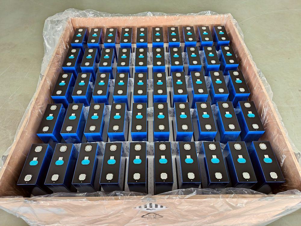 How to Choose the Right LiFePO4 Battery for Your Needs