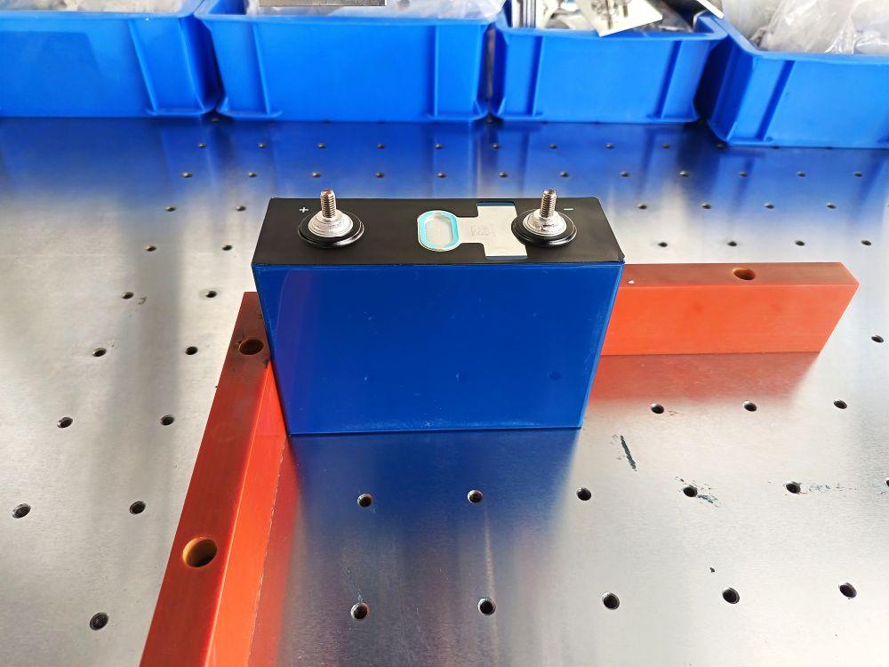 Why LiFePO4 Batteries Are Safer Than Ternary Lithium Batteries