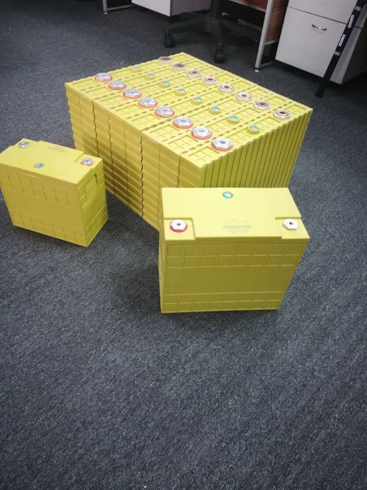 Shipment of 400Ah Winston Lithium Batteries and 12V Winston Battery Pack to USA