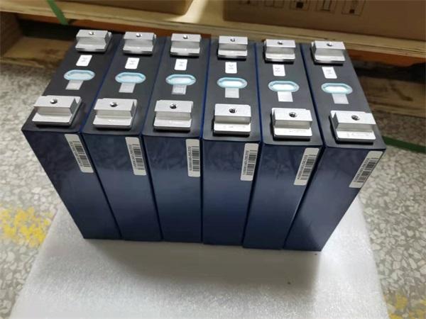 CALB 3.2V 230Ah LiFePO4 Batteries Shipped to New Zealand