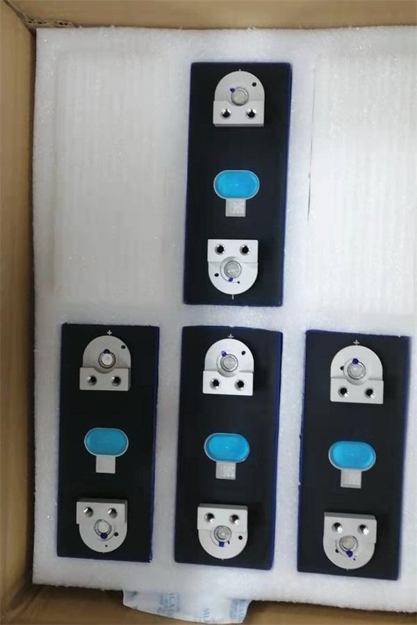 EVE 3.2V 280ah LiFePO4 Batteries Shipped to Poland