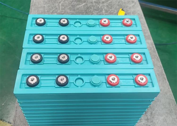 GBS 3.2V 400Ah Prismatic LiFePO4 Cells Shipped to the US