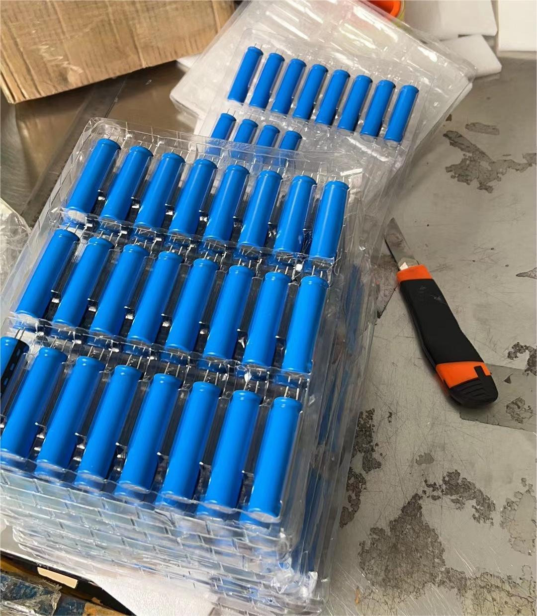 300 pcs 2.4V 1300mAh LTO Cells Shipped to the USA