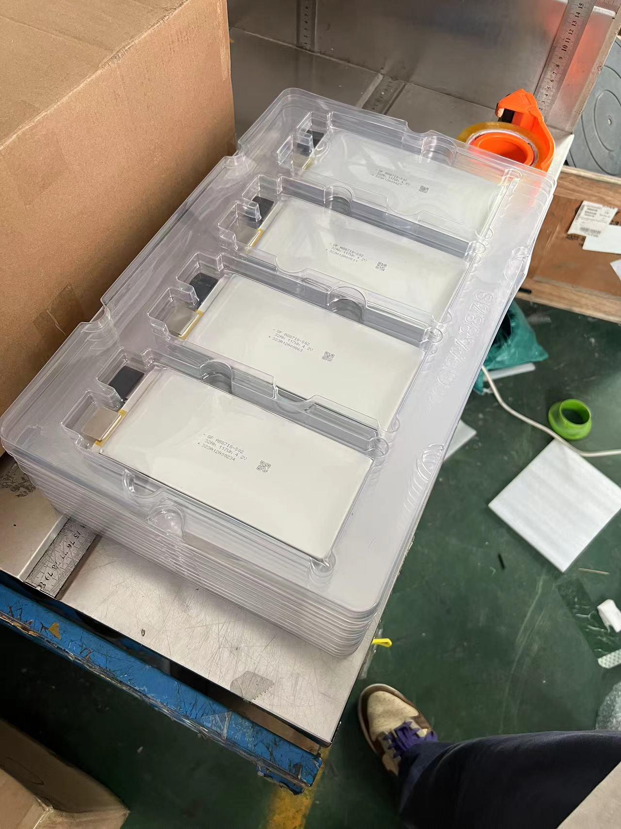 40 pcs 3.65V 32Ah High Density Lithium Pouch Cells Shipped to the United States