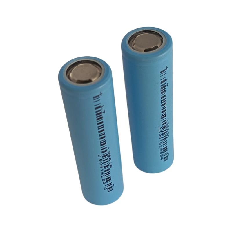 Ampace JP30 3.6v 3000mah 18650 cylindrical lithium battery