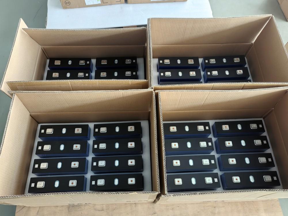 BAK 3.2V 150Ah LiFePO4 Battery