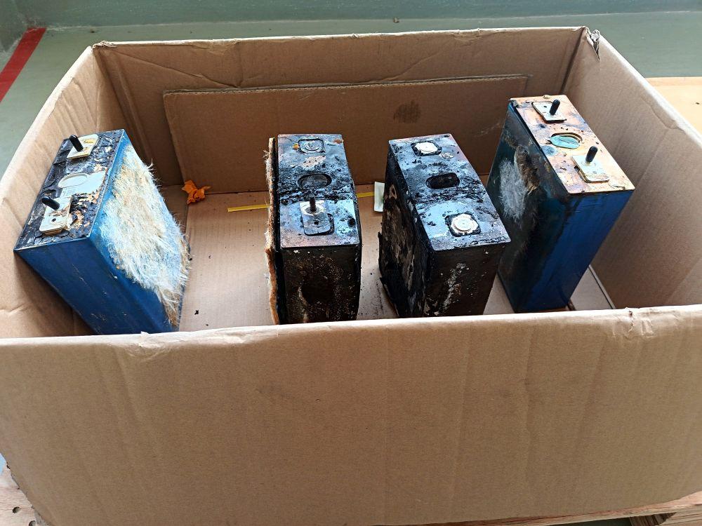 Lithium ion Battery Safety: 7 Warning Signs You Should Never Ignore