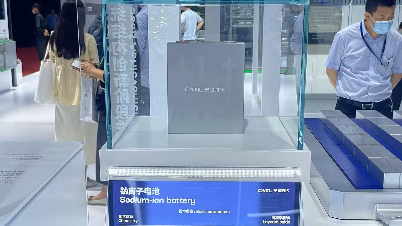 Hina Battery Predicts Sodium Ion Battery Costs to Match Lithium by 2028
