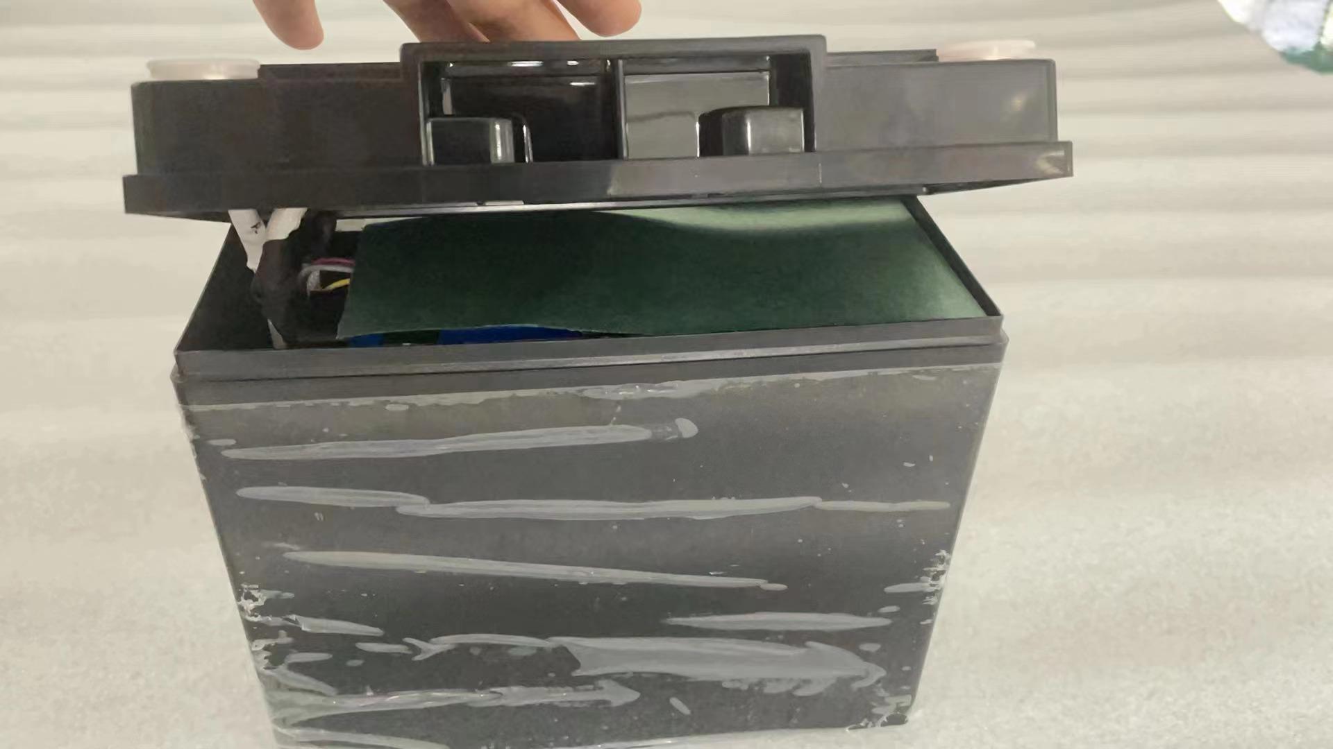 12V 24Ah LiFePO4 Battery Pack