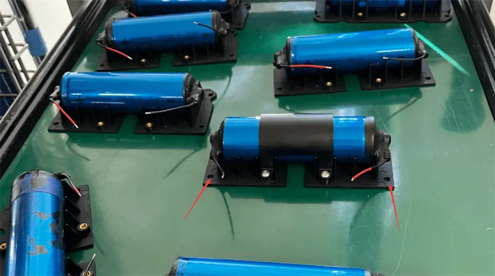 Production of Headway 38120S 3.2V 10Ah LiFePO4 Battery