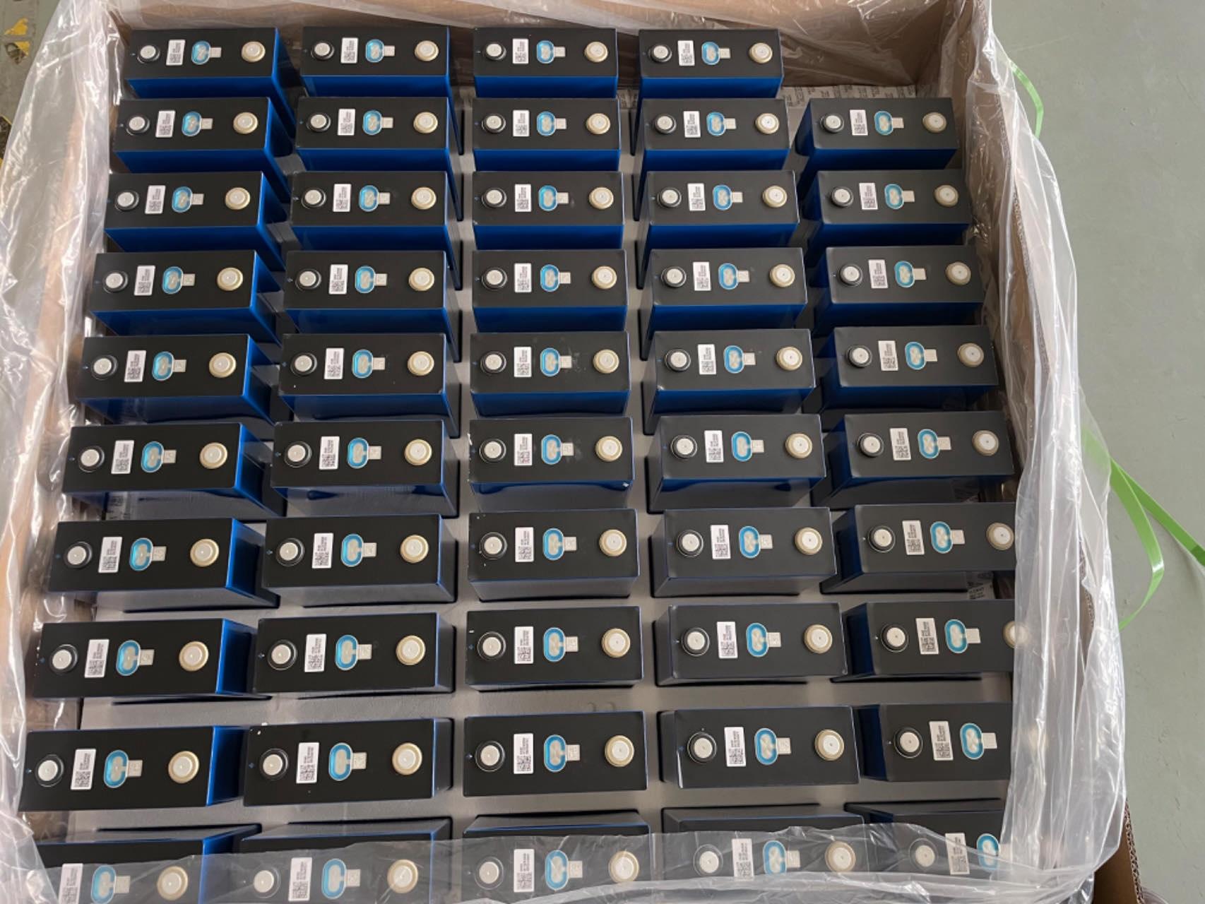 CATL 3.2V 280Ah LiFePO4 cell packing details